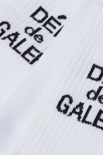 Clean Socks in Cotton-blend