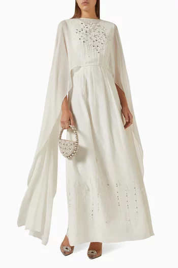 فستان سهرة بكاب مطرز بالخرز