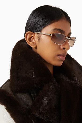 نظارة شمسية ستار بيم بتصميم مستطيل وحواف مستديرة وإطار معدن