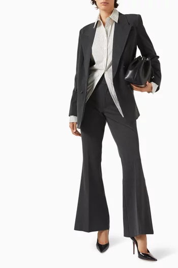 جاكيت بدلة اسينشال بقصة فضفاضة وصفي أزرار