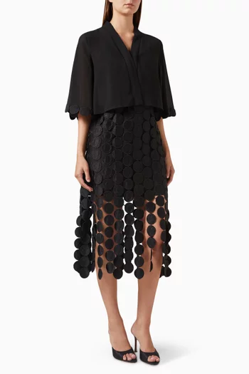 فستان متوسط الطول بكاب