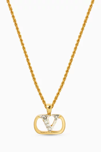 قلادة بسلسلة مجدولة ودلاية بشعار الماركة من الثمانينيات