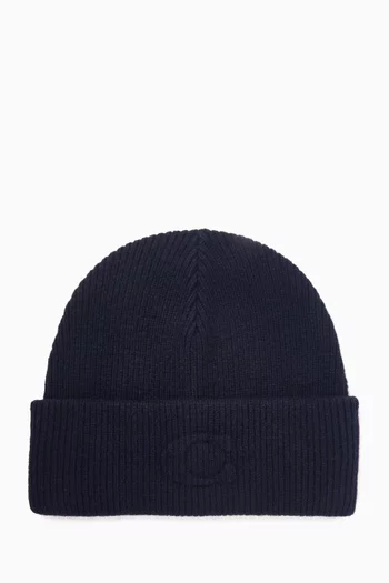 C-embossed Beanie in Wool-blend