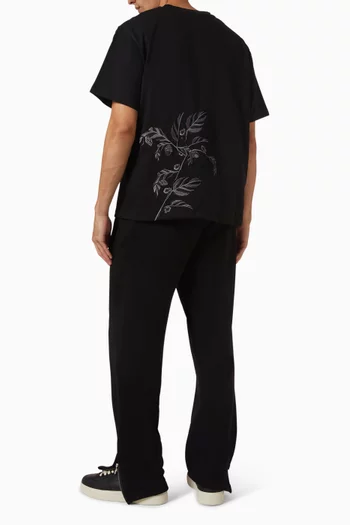 تي شيرت أكورن مطرز