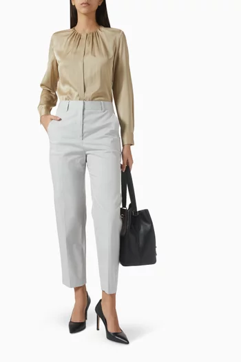 بلوزة بنورا حرير مطاطي