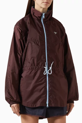 جاكيت بقصة واسعة نايلون معاد تدويره وخفيف الوزن