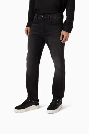 سنيكرز لايون بشعار الماركة جلد صناعي