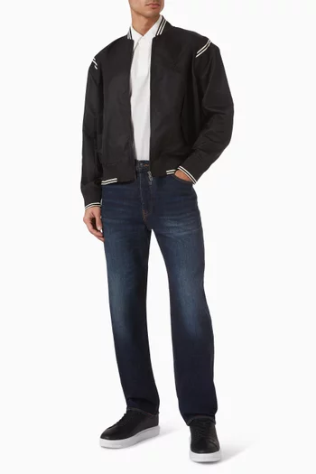 جاكيت بسحّاب وأشرطة بلون مغاير نايلون وستان