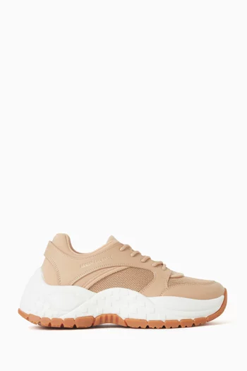 سنيكرز فيدار بأربطة قماش شبكي