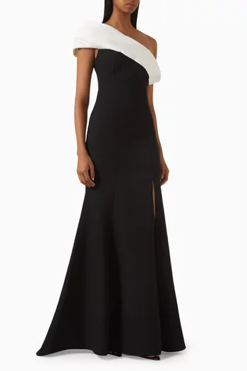 One-shoulder Gown