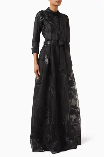 فستان سهرة بنمط قميص مزين بنقشة زهور أورجانزا مجعد