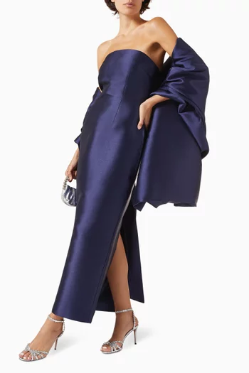 فستان ريني بشال وحافة فوق الكاحل