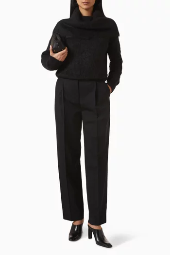 سترة بياقة عالية ومنسوجة من مزيج ألبكة