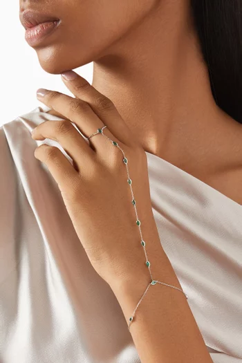 سوار بسلسلة يد مرصع بالزمرد ذهب أبيض عيار 18