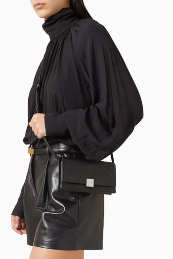 حقيبة ارين صغيرة بسلسلة جلد بنقشة فيزيتوس بحجم كبير