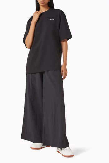 تي شيرت سكيت بطبعة نصف أسهم قطن