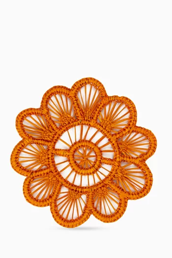 قاعدة أكواب ليلا