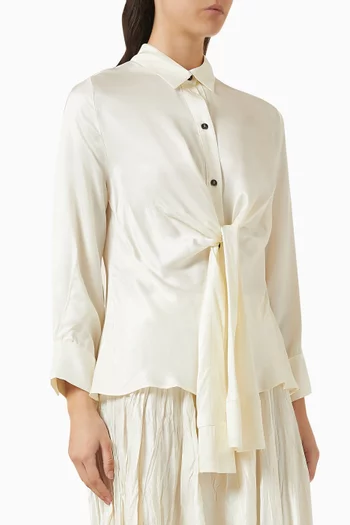 قميص برباط في الأمام فيسكوز