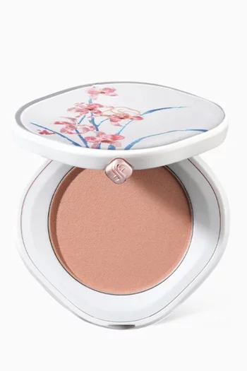 01 Apricot Milk Ethereal Flush Smooth Powder Blush, 2.8g