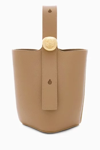 حقيبة باكيت ميني جلد عجل بملمس حُبيبي