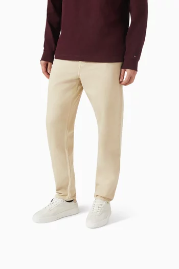 سنيكرز كورت بشعار الماركة جلد