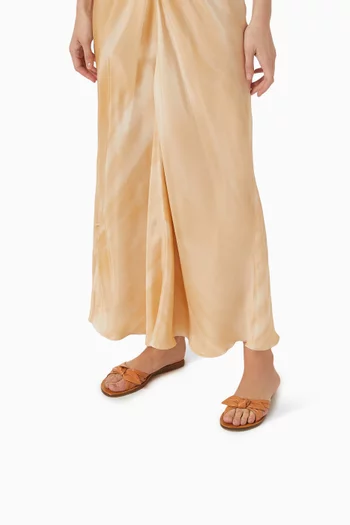 حذاء مفتوح نعومي جلد