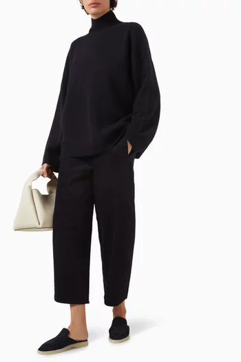 Barrel-leg Pants in Corduroy