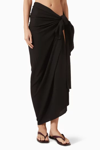 باريو نايلا طويل