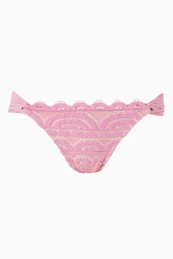 Fanned Bikini Briefs in Lace