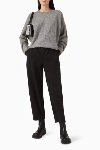 Crewneck Sweater in Fluffy-cashmere