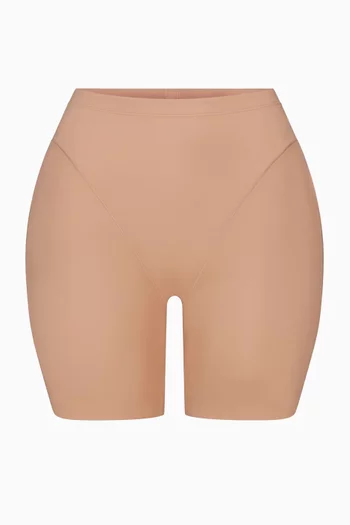 شورت بحشوة لتحسين شكل الأرداف والجسم