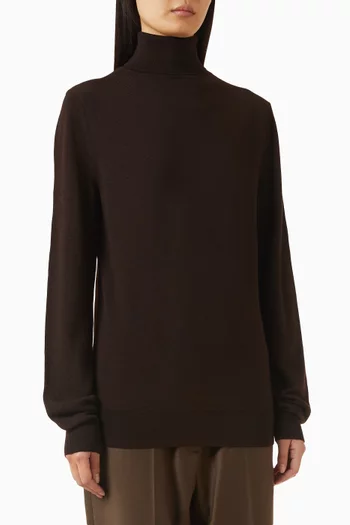 سترة إيف بياقة عالية رفيعة