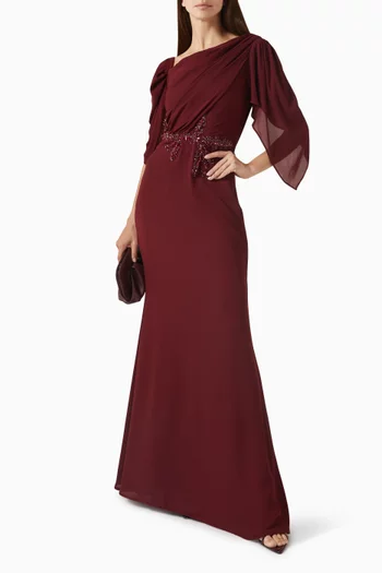 فستان بدرابيه وتطريزات بالكريستال كريب