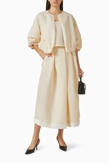 بلوزة فيكي جاكار