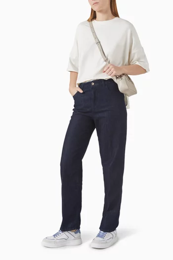 بنطال جينز بقصة ساق مستقيمة دينم