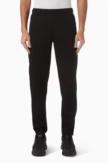 بنطال رياضي بشعار الماركة