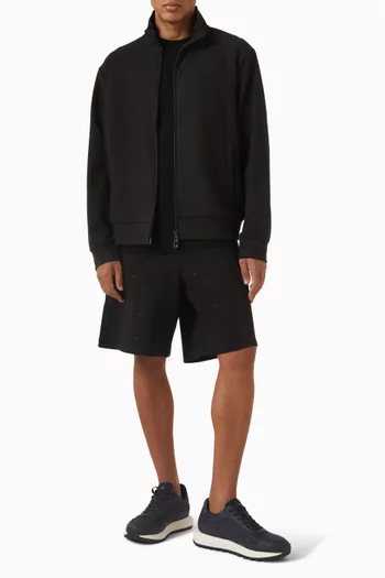 سويت شيرت بسحّاب وشعار الماركة 