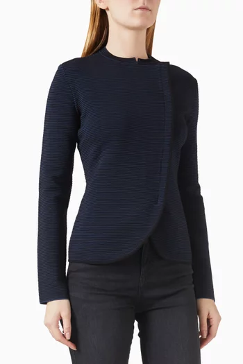 جاكيت بتصميم متداخل وفتحة رقبة بدون ياقة