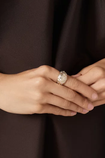 Floral Dome Ring in 9kt Gold