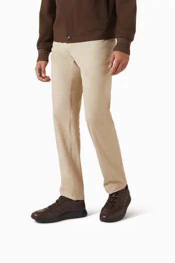 سنيكرز ريد دوت جلد