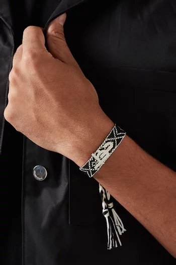 Arabic “Haz” Two-Letter Bracelet in Sterling Silver