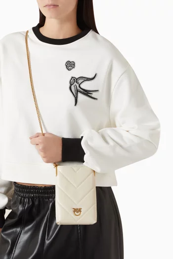 حقيبة هاتف بنقشة خطوط شيفرون وشعار طيور الحب جلد