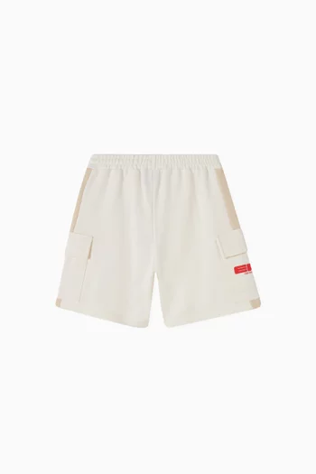 EA7 Train Cargo Shorts