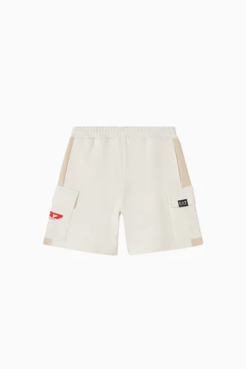 EA7 Train Cargo Shorts