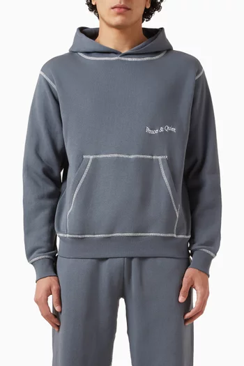 كنزة بغطاء رأس بحياكة معكوسة وشعار الماركة قطن