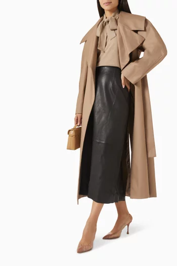 Portrait-neck Coat in Double Cotton