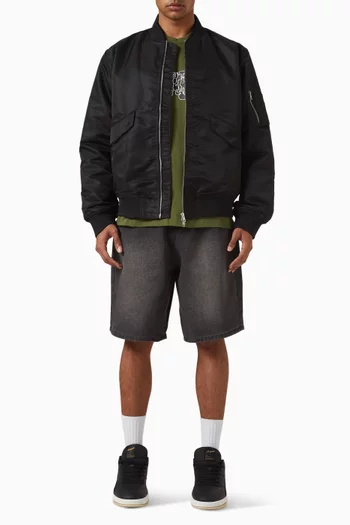 شورت برمودا بقصة فضفاضة دينم