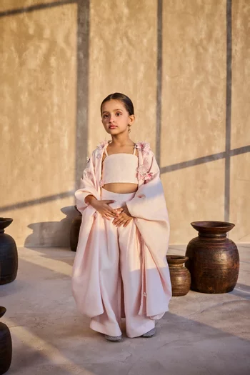 طقم زينا بكاب وزهور مزيج حرير، 3 قطع