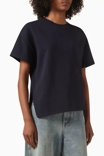 تي شيرت  بتصميم غير متماثل