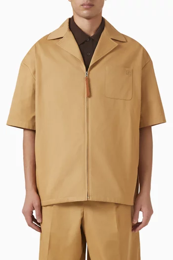 قميص بسحّاب